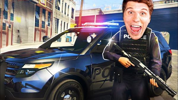 Ich werde POLIZIST in GTA Online