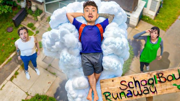 СБЕЖАЛ НА ОБЛАКЕ ОТ ЗЛЫХ РОДИТЕЛЕЙ В SCHOOLBOY RUNAWAY В Мh