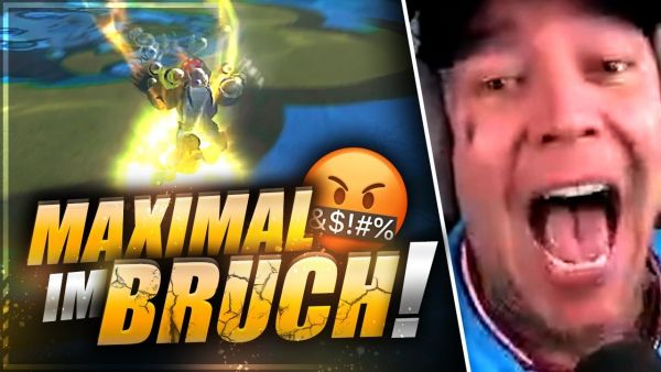 DIESE Items sind BODENLOS!! | Mario Kart 8 mit der Crew | SpontanaBlack