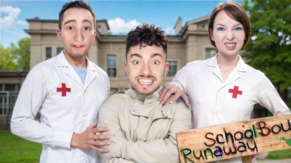 Я СХОЖУ С УМА В ДОМЕ ЗЛЫХ РОДИТЕЛЕЙ В SCHOOLBOY RUNAWAY В МА