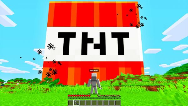 Wir ZERSTÖREN MINECRAFT mit ILLEGALEN TNT!