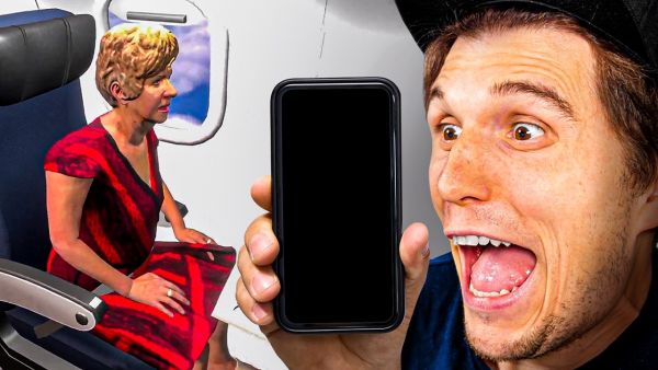 Ich klaue OMAS ihr Handy... | Stewardess Simulator