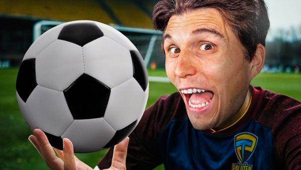 Ich führe das LEBEN eines berühmten Fußballers | Fußballer Simulator