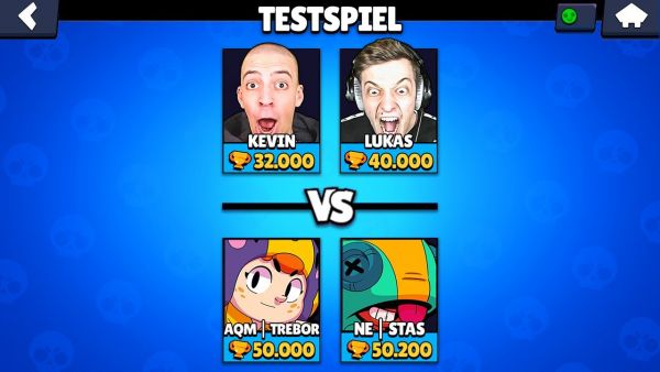 LUKAS & CLASHGAMES vs 50.000🏆 SPIELER!