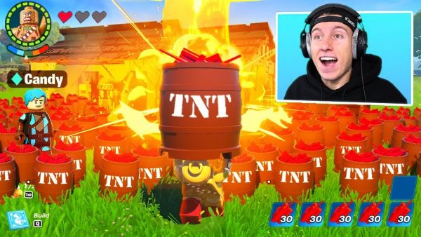 Ich ZERSTÖRE sein DORF mit TNT! (Lego Fortnite)
