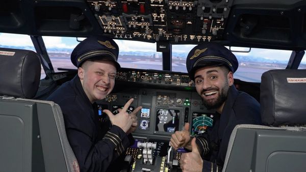 WIR FLIEGEN EIN EIGENES FLUGZEUG geht SCHIEF | Jordan & Semih